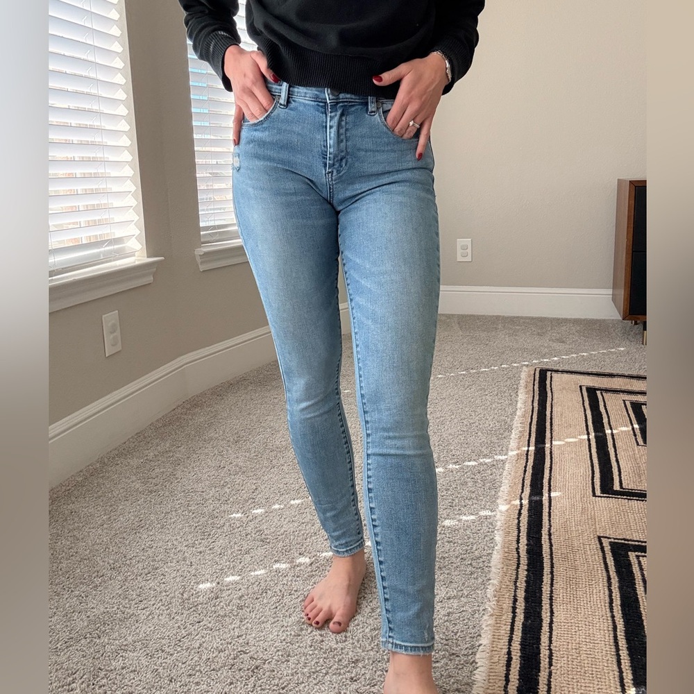 BlankNYC Light Blue Women's Skinny Jeans
